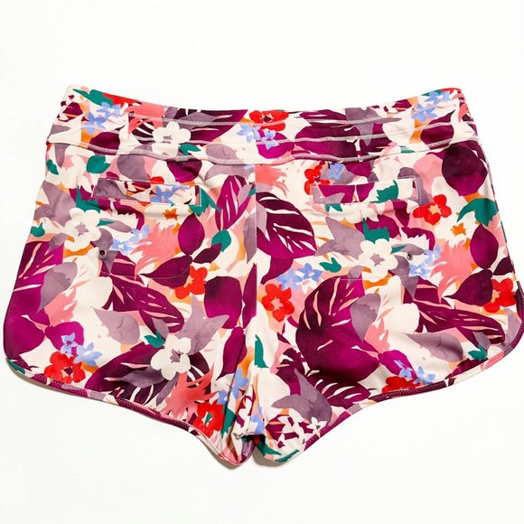 Athleta Tropical Floral Daybreak Tankini & Shorts M/36D - Picture 11 of 15